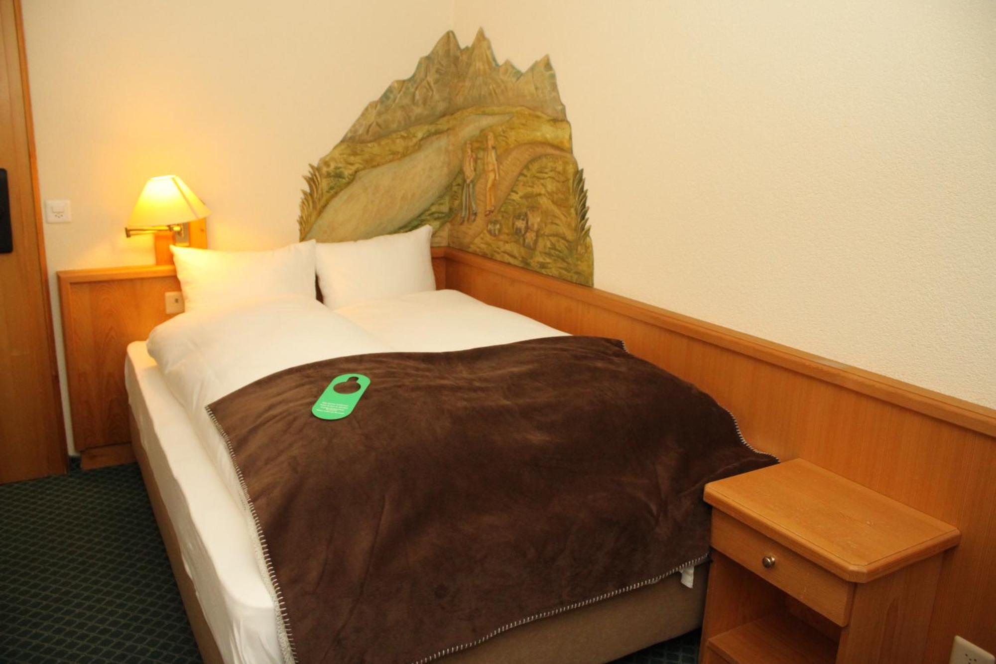 Grichting Hotel & Serviced Apartments Лойкербад Экстерьер фото
